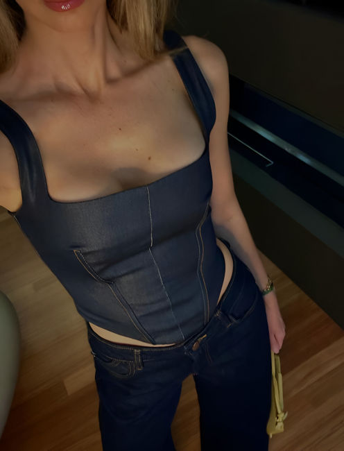 Εικόνα της ''Valerie'' Denim Corset Top (2)