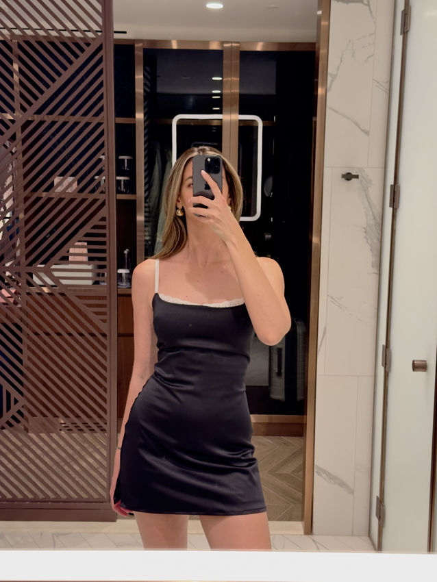 Picture of ''Stronger than me'' Satin Lace Dress